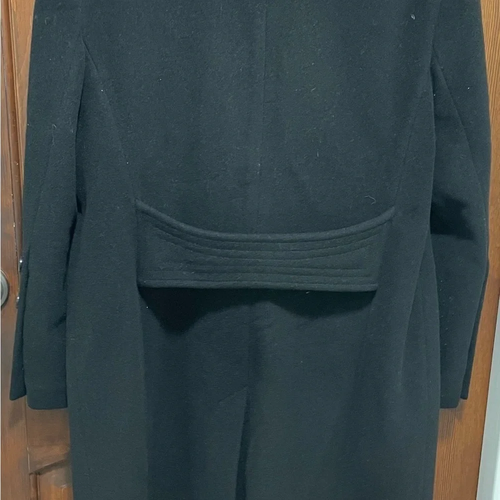 Dinomoda women’s Chic Black Wool and Angora blend coat size 44 (large-X large)